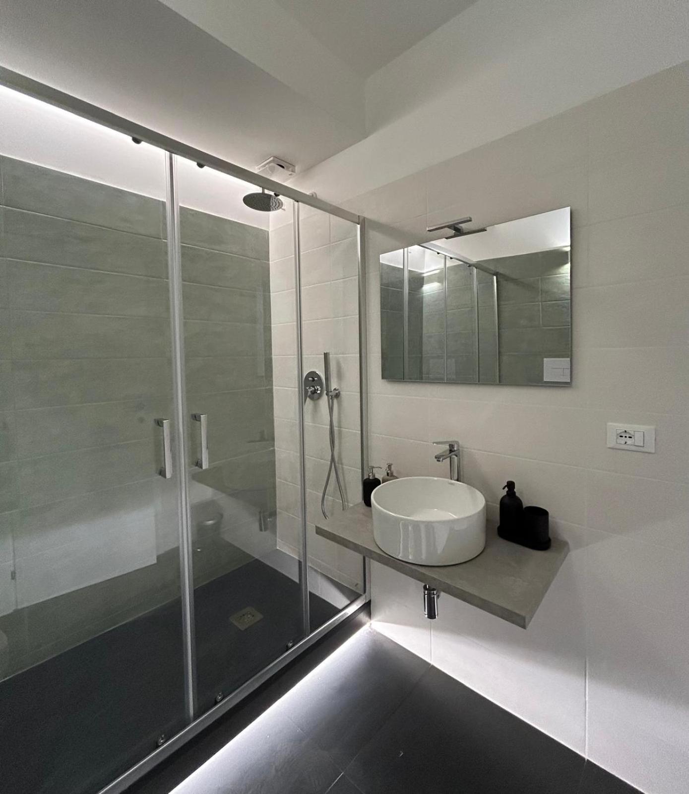 Affittacamere Mani - Camere Con Bagno Privato Gela Eksteriør bilde