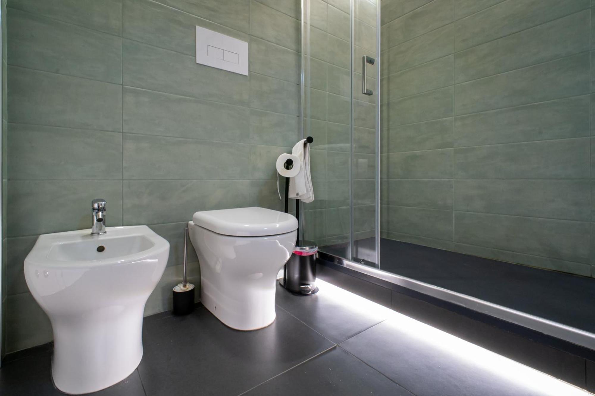 Affittacamere Mani - Camere Con Bagno Privato Gela Eksteriør bilde