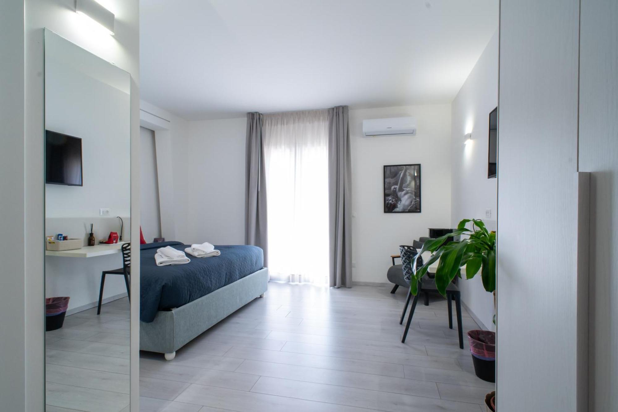 Affittacamere Mani - Camere Con Bagno Privato Gela Eksteriør bilde